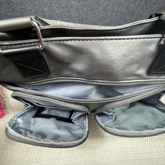 IHKWIP Cargo Catchall Tote With Two Crossbody Straps -Met Stone Grey - Picture 11 of 16